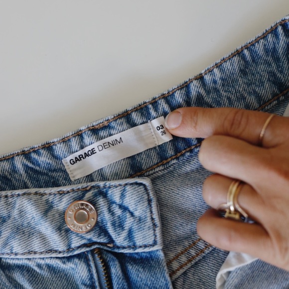 High waisted Denim Shorts - Picture 8 of 8